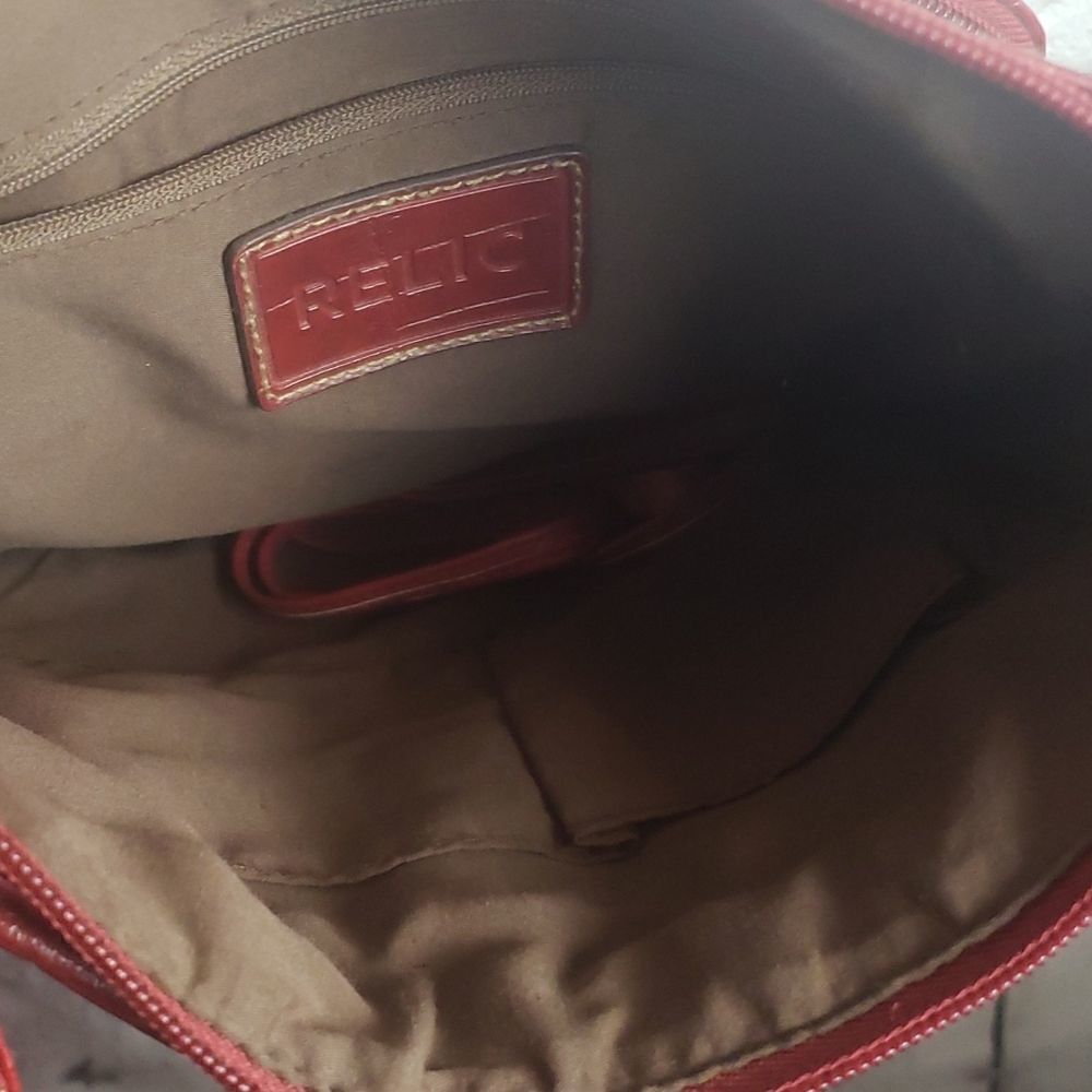 Red Relic Bag - Picture 7 of 7